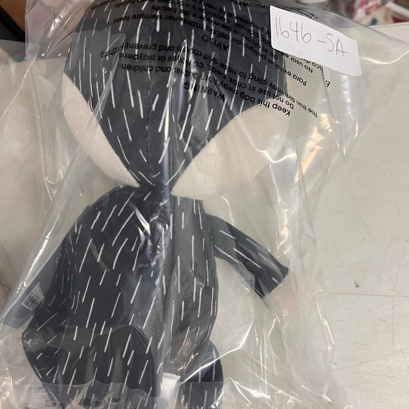 Disney Tim Burton’s The Nightmare Before Christmas Vampire Teddy Plush NWT - Picture 7 of 7